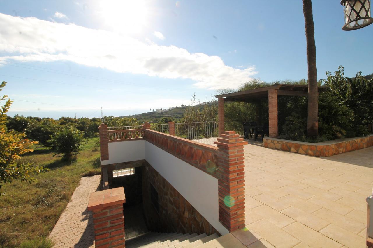 Villa El Crucero With Pool And Jacuzzi Spainsunrentals 1035 Nerja Extérieur photo