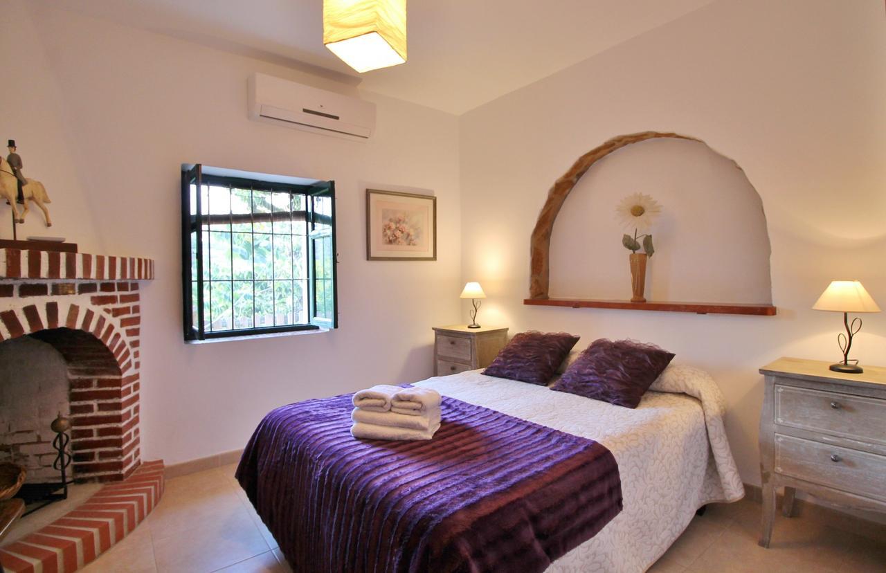 Villa El Crucero With Pool And Jacuzzi Spainsunrentals 1035 Nerja Extérieur photo